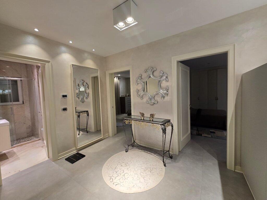 FOR SALE APARTMENT 3+1+3 NEAR SKENDERBEJ SQUARE