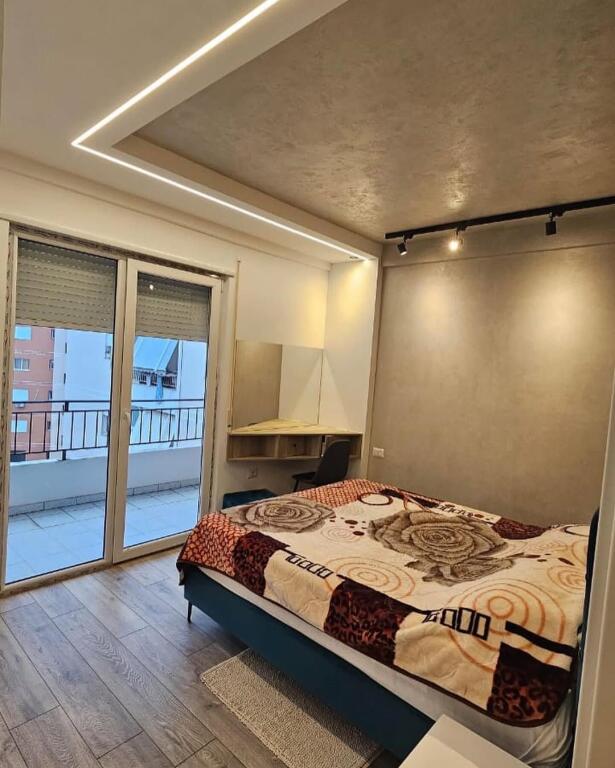 Elegant studio for long-term rent in Vlorë