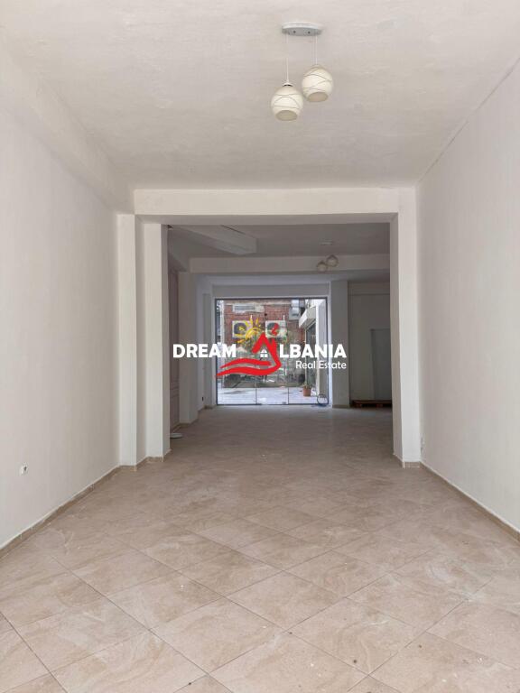 Ambjent biznesi/dyqan me qera ne Astir. Tirane (ID 42711117)