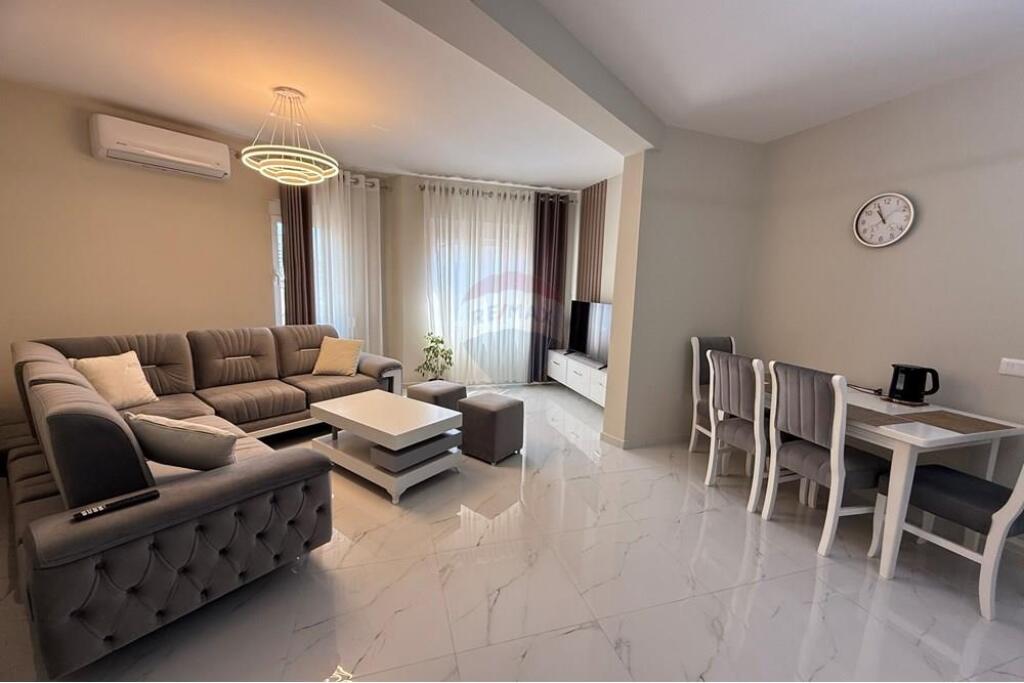 1+1 apartment for rent near the Prosecution