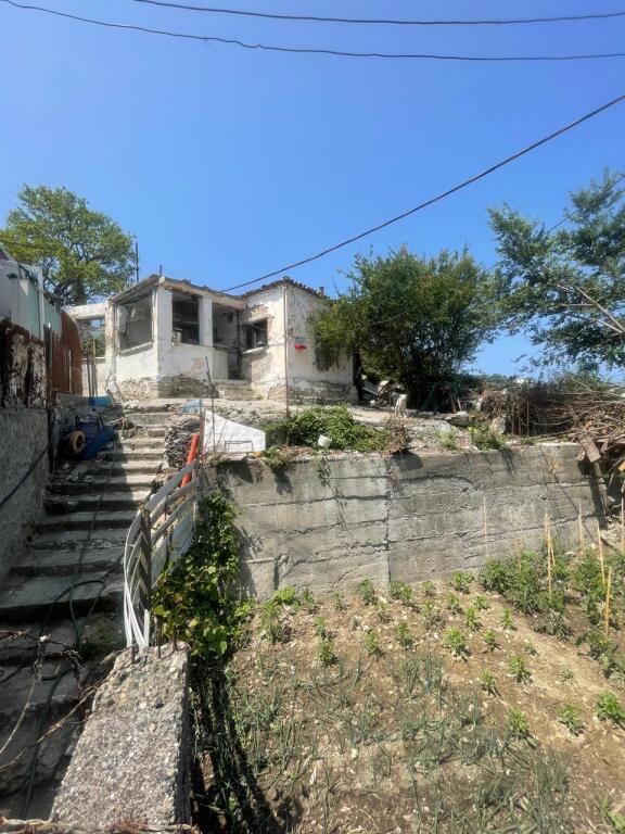LAND FOR SALE + CONSTRUCTION PERMIT - Neighborhood 10, Durrës