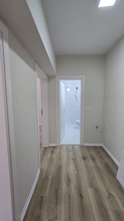 For sale, 1+1 Apartment Oxhaku, Tirana.
