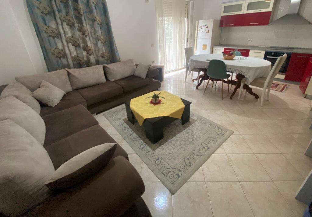 APARTMENT 2+1+2 FOR RENT AT LIQENI I THATE