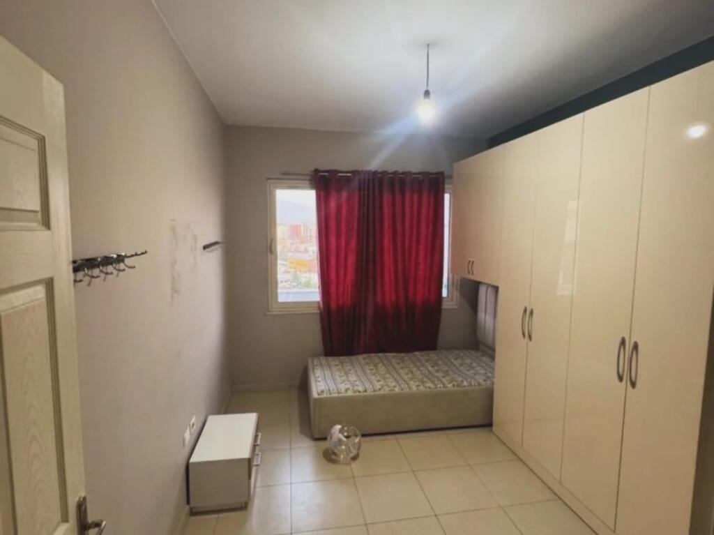 For rent 2+1+2 YZBERISHT TE UNIKU