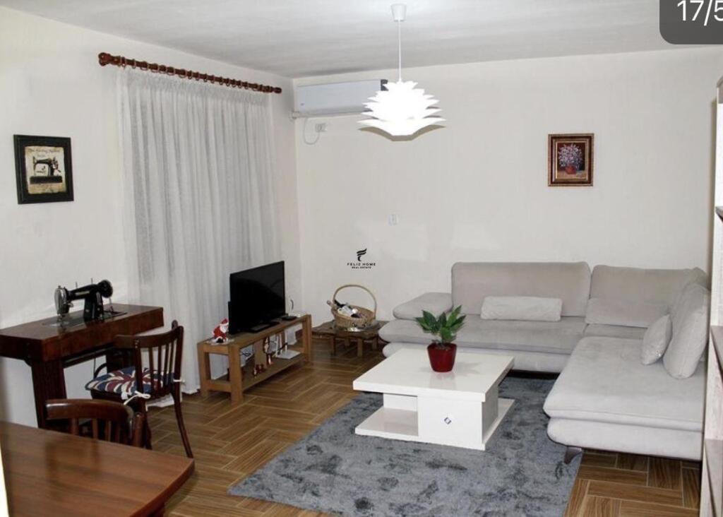 APARTMENT FOR RENT 1+1 DIBRA STREET