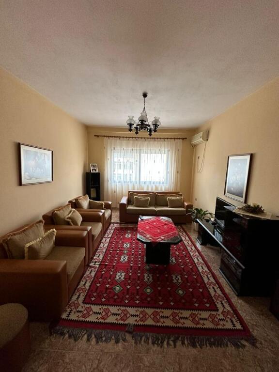APPARTAMENTO 2+1 CON GARAGE IN AFFITTO - VIA KOSOVAREVE