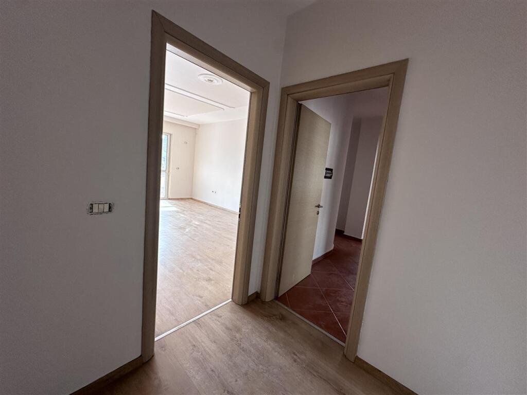 Apartment 3+1+2 is offered in Rr Ali Visha, rr Elbasanit