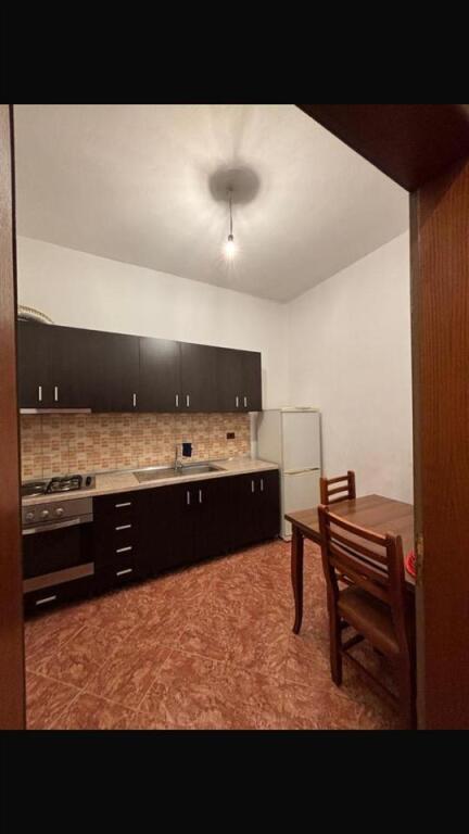 Apartament 2+1 me qera ne Don Bosko, shkolla Vace Zela
