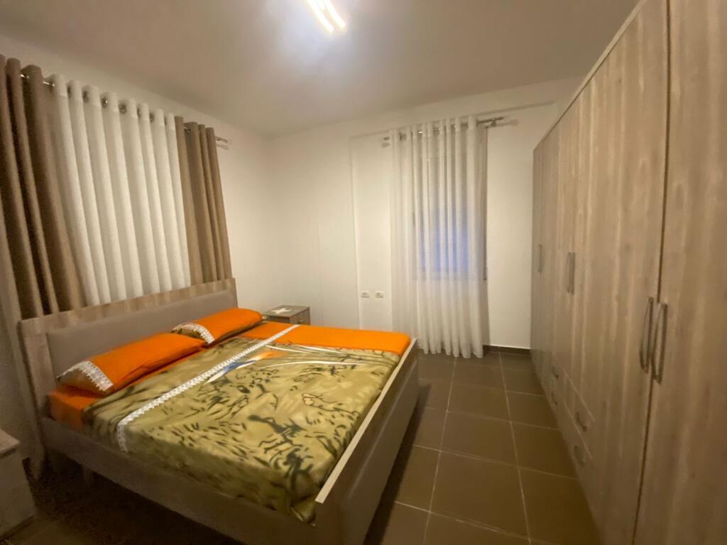 2+1, furnished, with parking, Peti street, Dry Lake.
