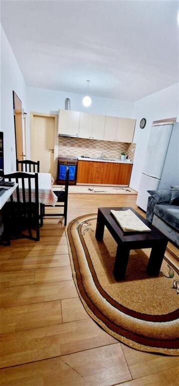 An apartment 2+1 is for rent on Bardhyl street.