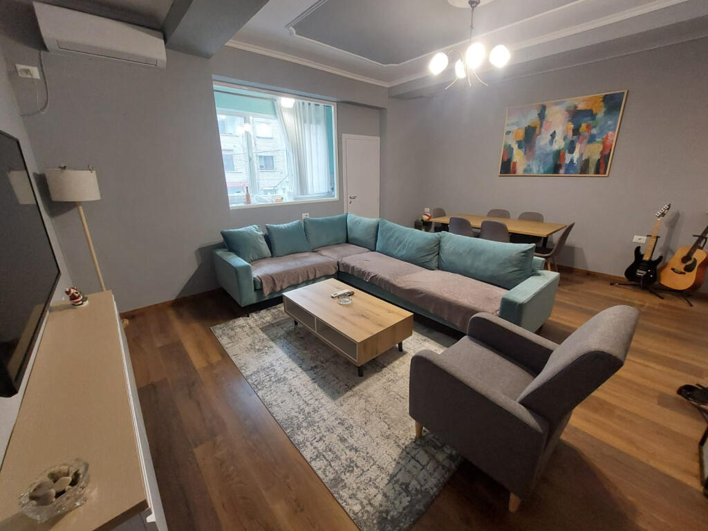 3-story villa for rent near the Ballet School (ID BV22451) Tirana.