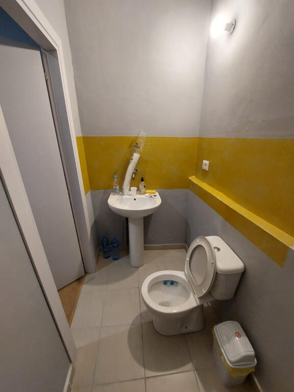 3-story villa for rent near the Ballet School (ID BV22451) Tirana.