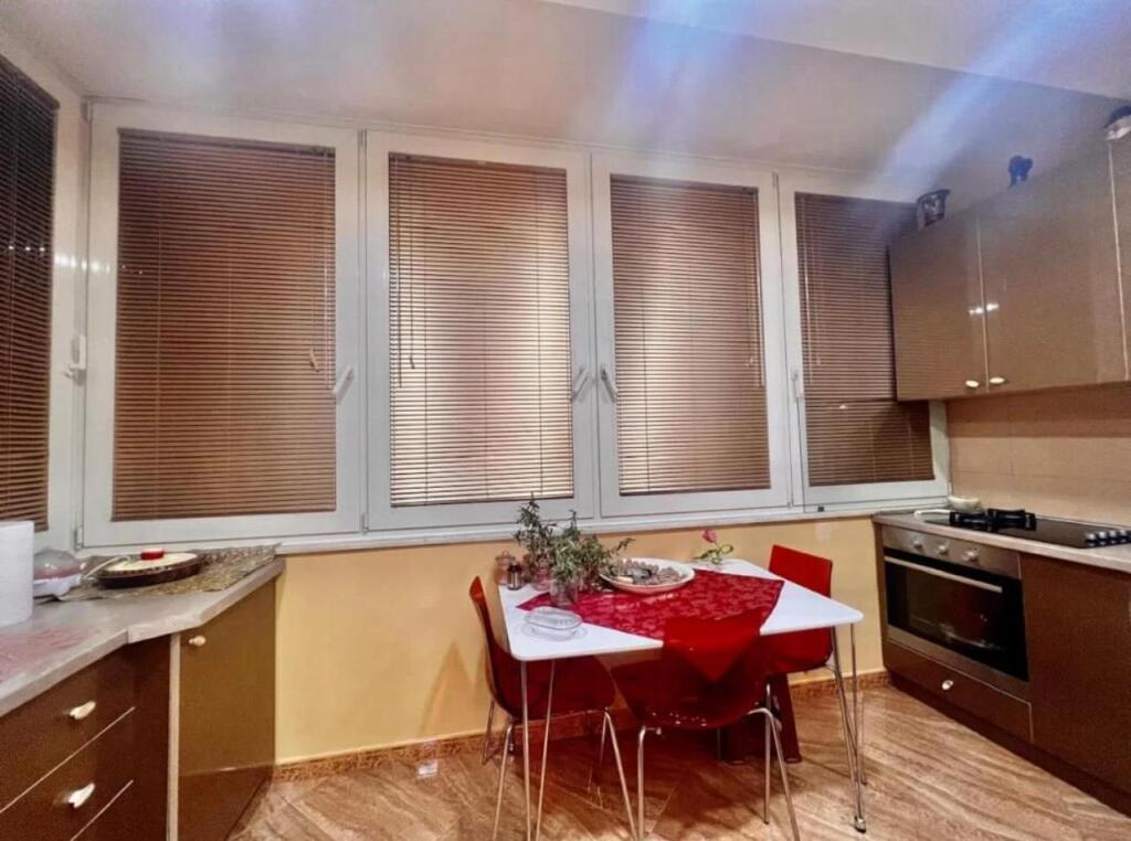 For sale Apartment 3+1+2 bathrooms "Kodra e Diellit", Tirana.