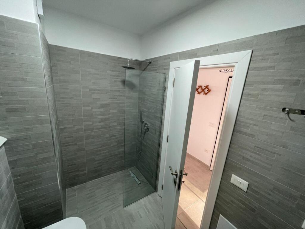 Rent, Apartment 2+1 + parking space, Mother Teresa Hospital, 