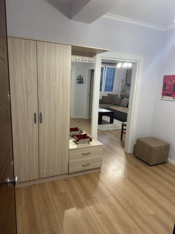 Near the Ministry of Foreign Affairs, a furnished 2+1 apartment is for rent.