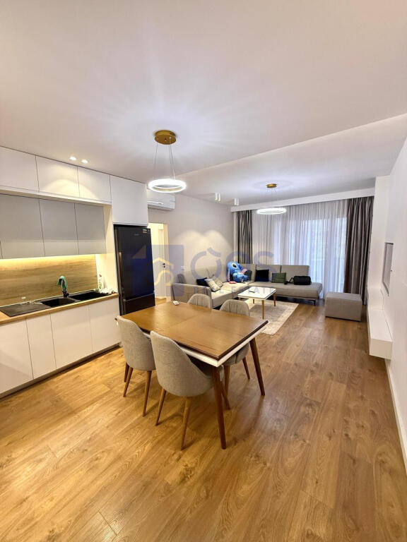 Apartment 2+1+2 for rent at Vilat Gjermane