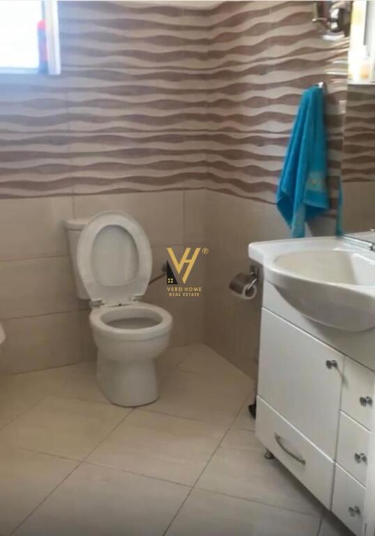 PRIVATE HOUSE 2 FLOORS FOR SALE IN LAPRAKE