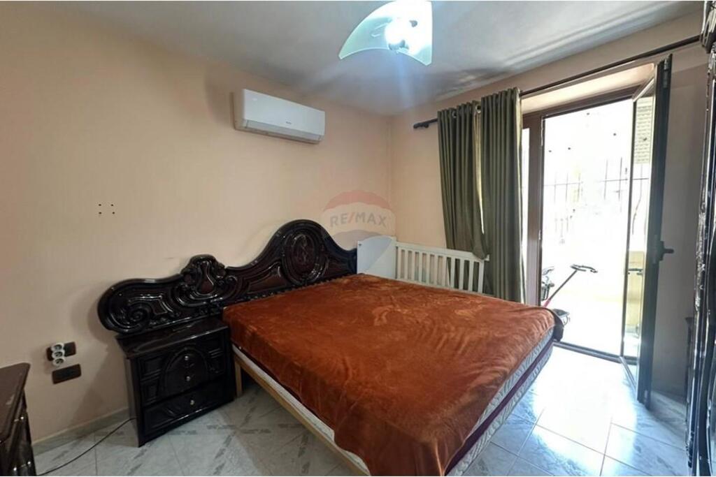 Apartament 2+1 për qira tek 21 Dhjetori