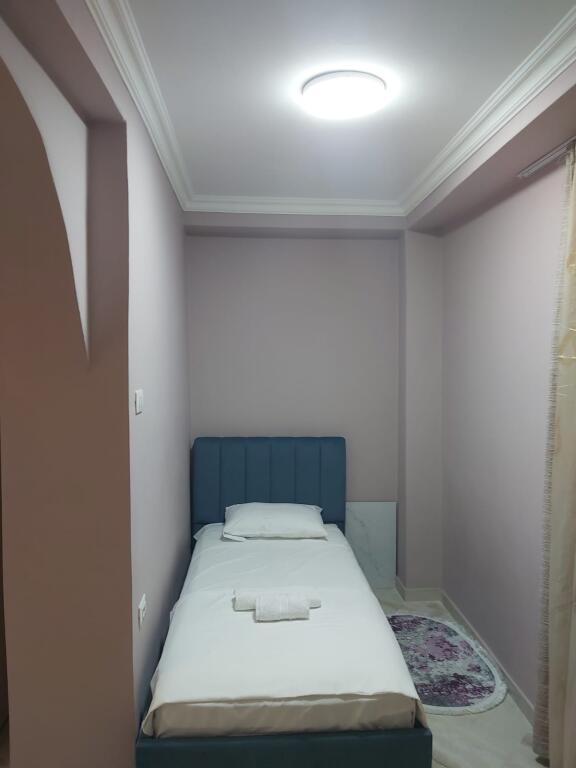 🏢Near the American Embassy, Drago Siliqi Street, a furnished 1+1 apartment is for rent.