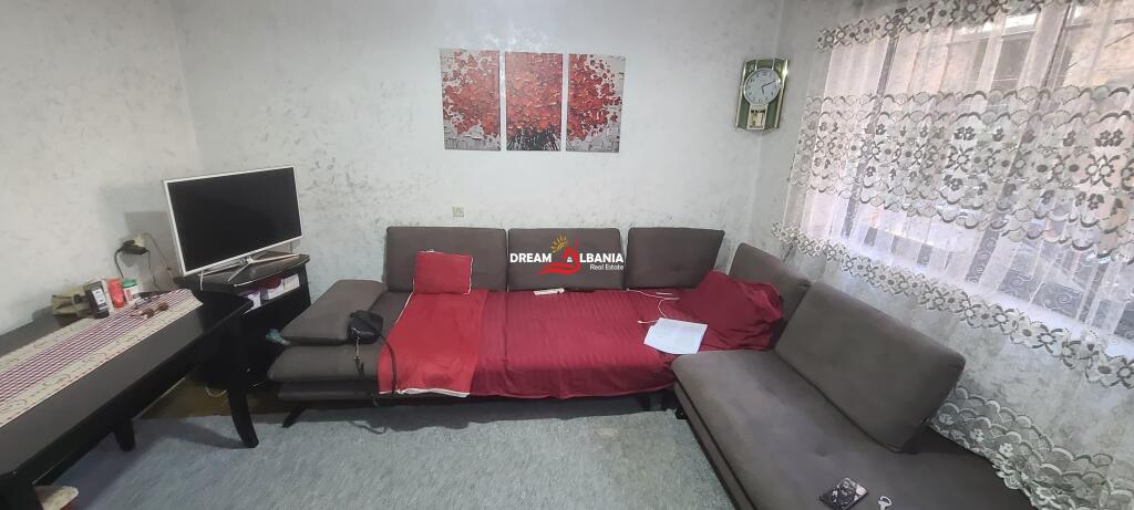 Apartment 3+1 for rent, Kavaja Street – ideal investment opportunity! (ID 4239087)