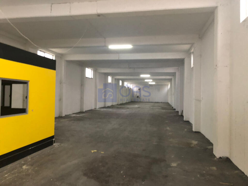 Magazzino in affitto sull'autostrada Tirana - Durazzo