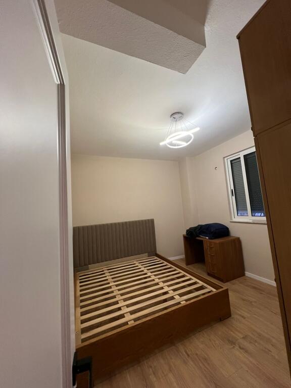 🏢Near the American Embassy, Thoma Avrami St., a furnished 1+1 apartment is for rent.