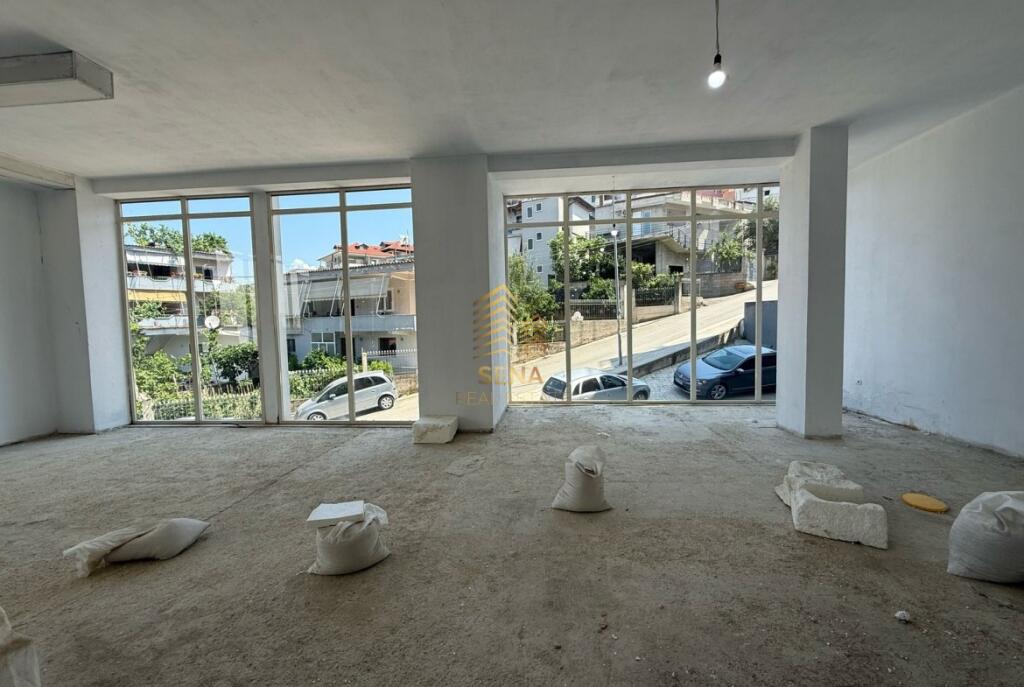 Qira, Ambient Biznesi Open Space, Shkoze – Kompleksi Tom Doshi