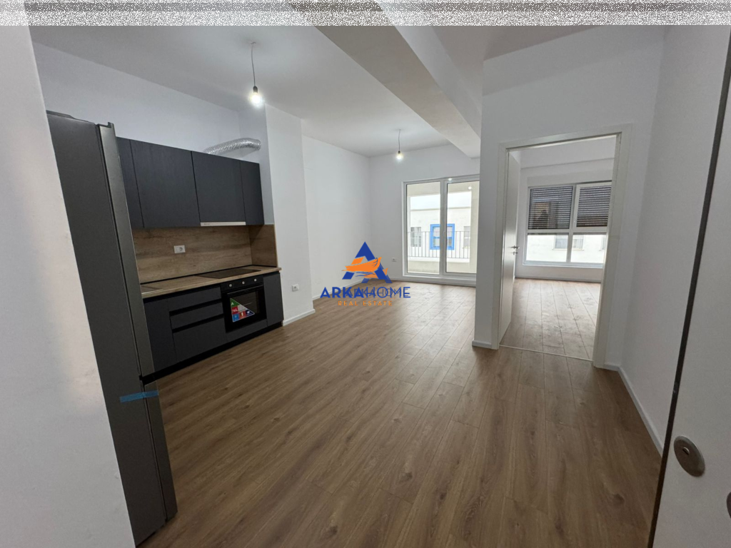APARTAMENT ME QERA 1+1+BALLKON "PRANE REZIDENCES KAIMI".