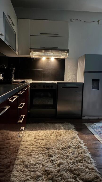 Apartament me qera Zogu i Zi