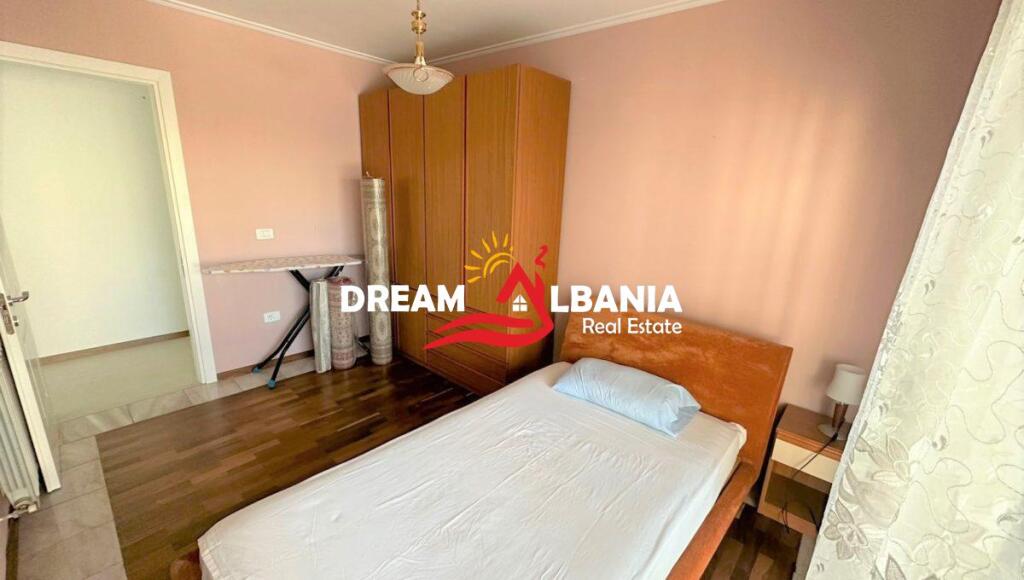 2+1 apartment and garage for rent on Vaso Pasha street near Ama Kafe in Bllok (ID 42211249)