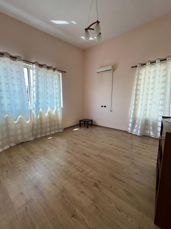 Villa in affitto a Sauk, zona tranquilla ed elitare!