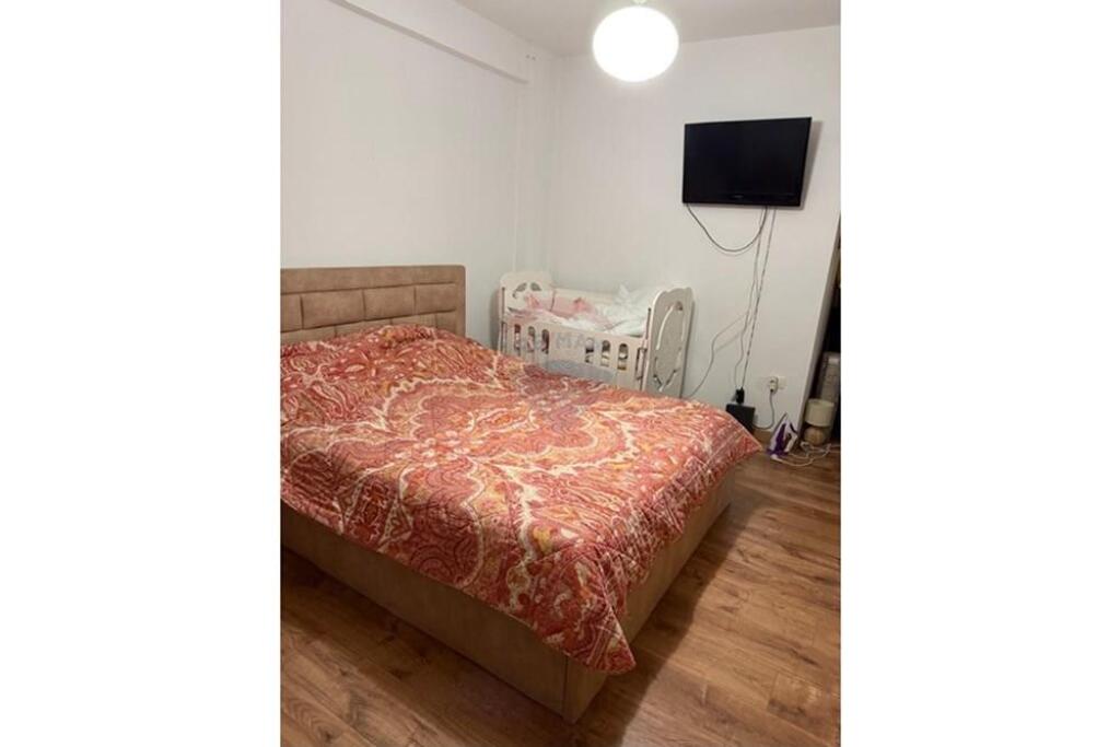 APARTAMENT 2+1 ME POST PARKIMI TEK KOPSHTI BOTANIK!