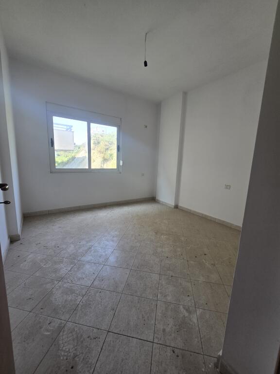FOR SALE – 1+1 APARTMENT Shkëmbi i Kavajës, Durrës (Beach District)
