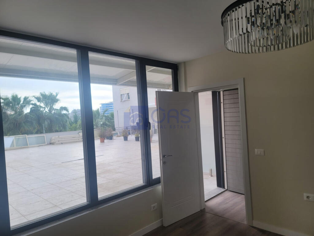For sale 2+1 apartment at Malejzan Complex