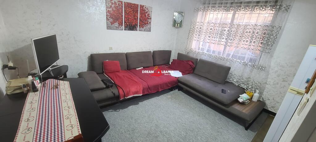 Apartment 3+1 for rent, Kavaja Street – ideal investment opportunity! (ID 4239087)