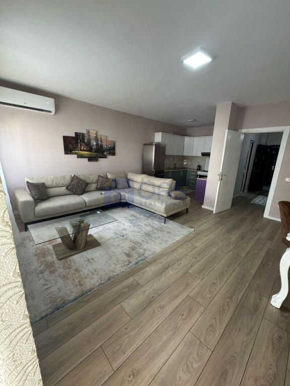 Apartment 2+1 for rent in Fresk