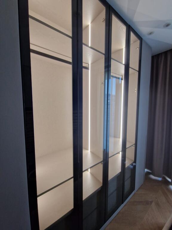 Apartament lluksoz 2+1+2 tualete me qera në kompleksin prestigjoz "Lake view"