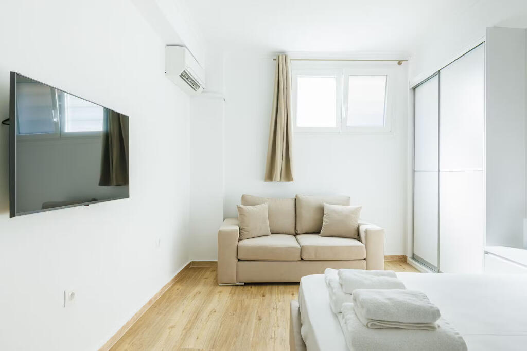 Apartament Me Qera 3+1 tek Bulevardi Zogu i Pare (ID B230129) Tirane