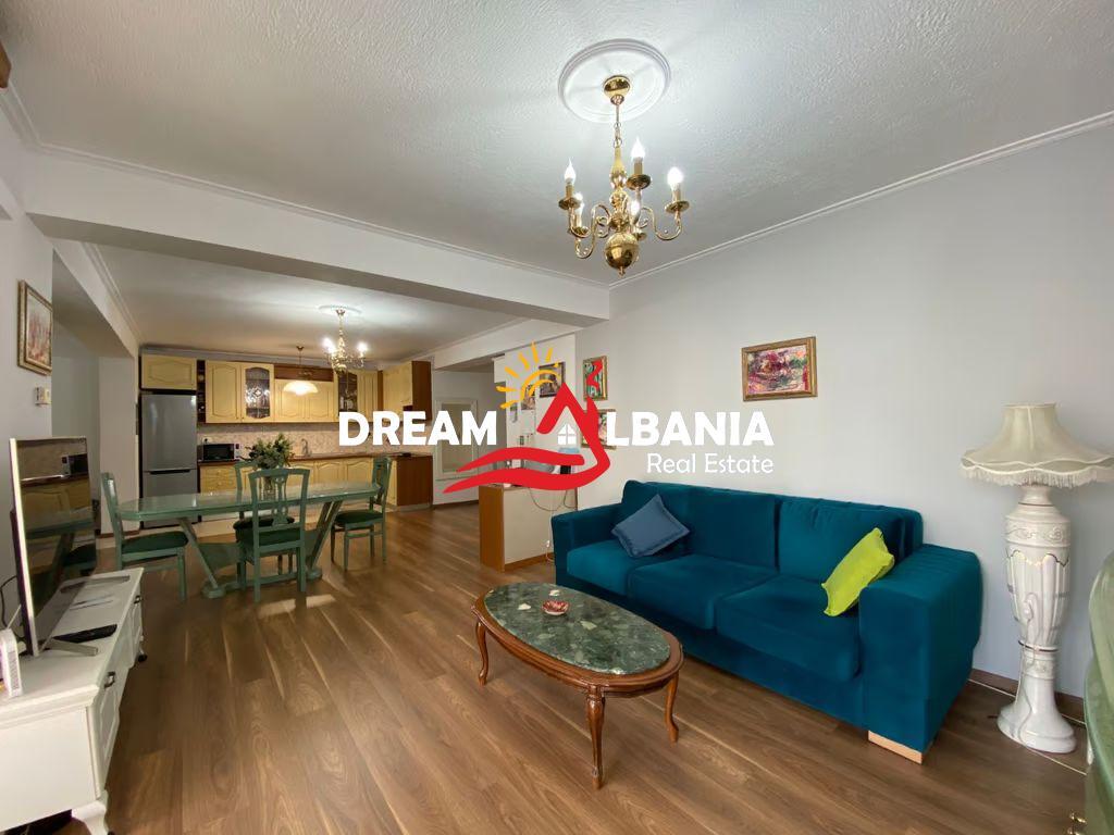 2+1 apartment and garage for rent on Vaso Pasha street near Ama Kafe in Bllok (ID 42211249)