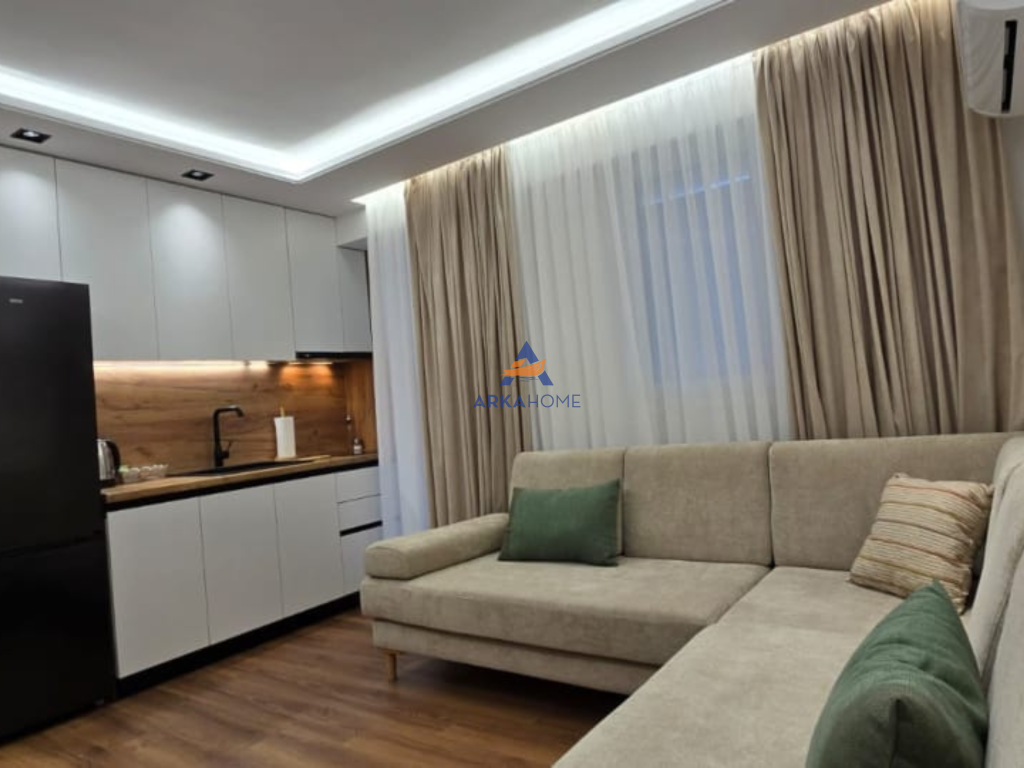 FOR SALE APARTMENT 1+1+STUDIO+BALCONY "ON THE MAIN ROAD BETWEEN DECEMBER 21 AND MYSLYM SHYRI".