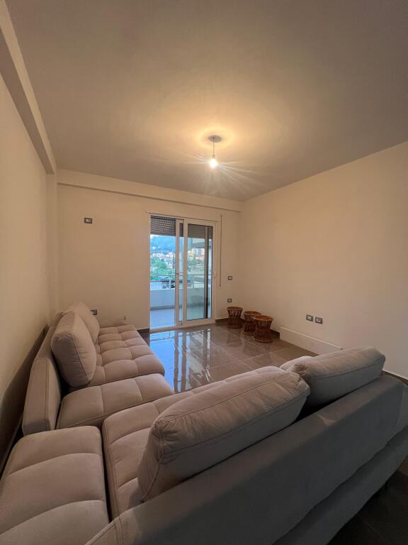 Apartament 2+1 me qera