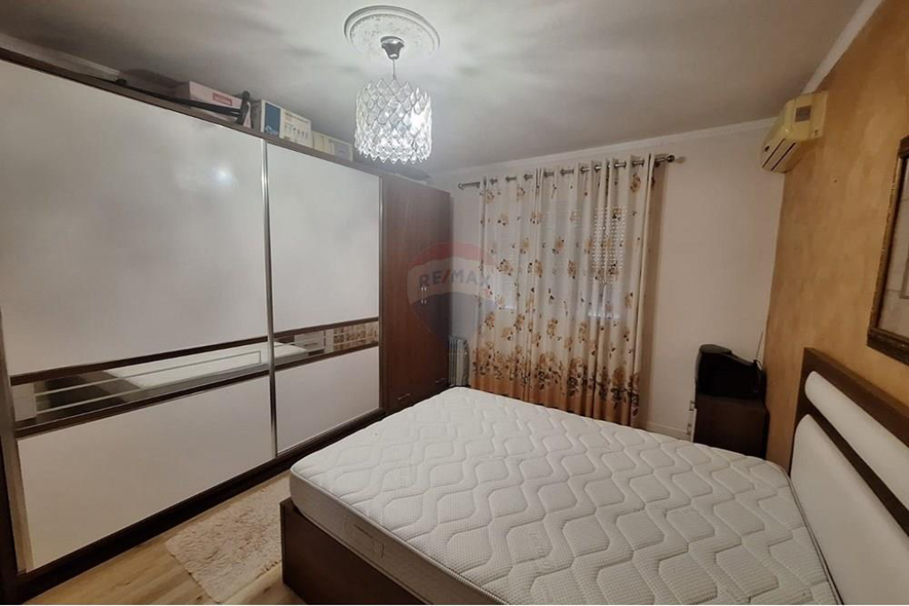 Apartament 2+1 ne Shitje Tek Pediatria