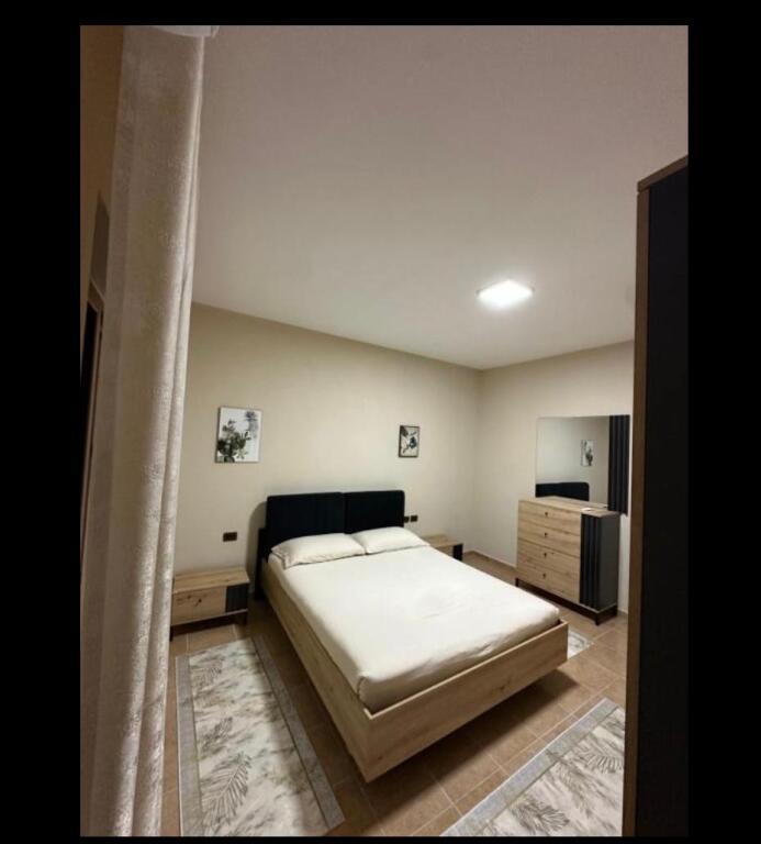 PRIVATE HOUSE FOR RENT 2+1+3Parking