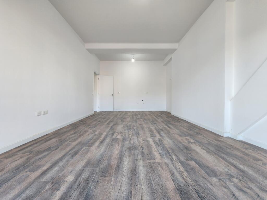 Apartment for Sale 2+1+2WC &amp; Balcony – 📍 "Kompleksi Arlis" Farmacia 10, Rr. Dibres – 114.3 m² – (€216,500)