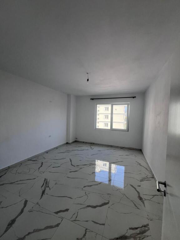 Apartment for sale 2+1+Parking