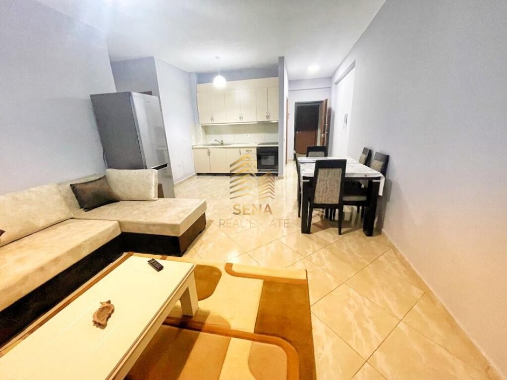 Qira, Apartament, 2+1+2+BLK, Liqeni i Thate