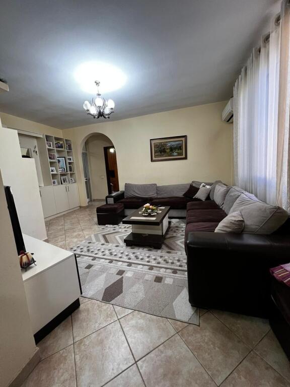 Astir shitet apartament 2+1