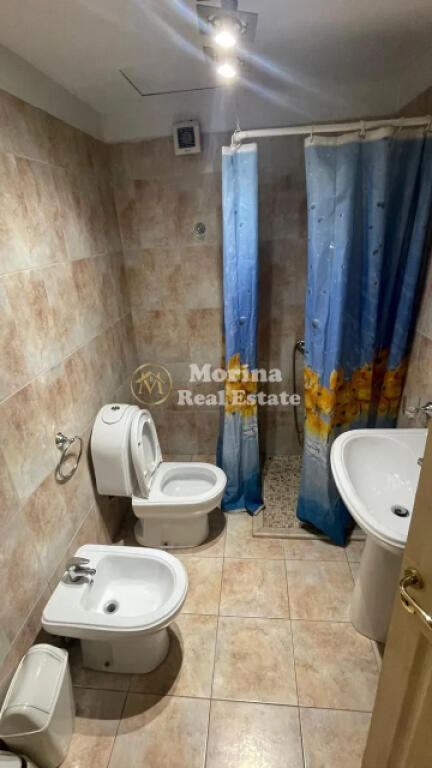 Ambient biznesi me qira, Rtsh, Rruga Elbasanit, Cmimi 1000 Qera/Muaj