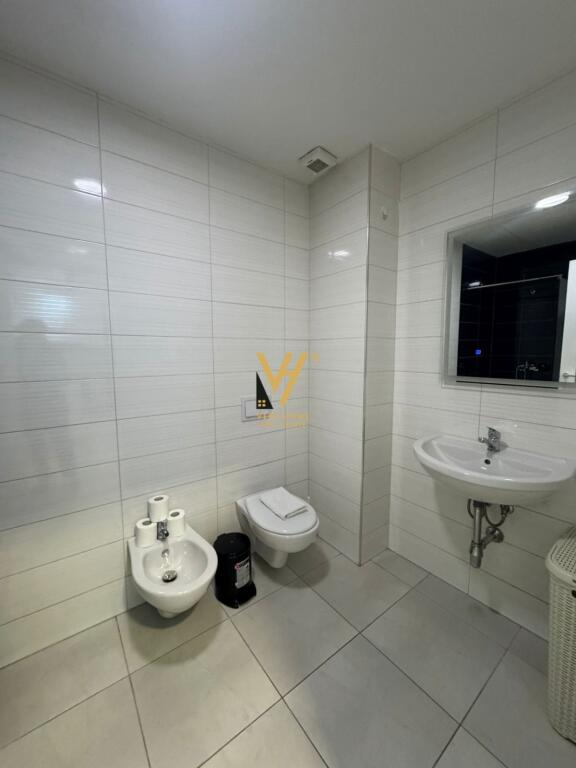 APARTAMENT 1+1+BLK ME QERA TE KOMPLEKSI OLIMPIK, KOMUNA PARISIT