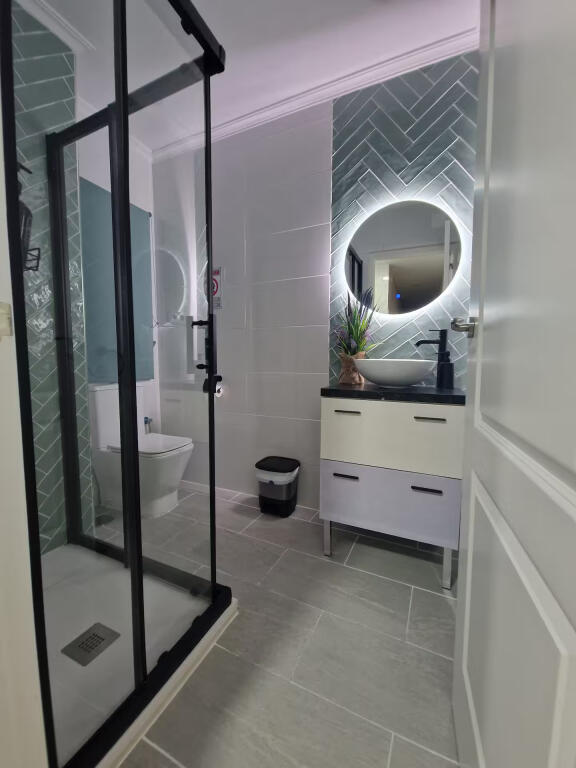 Apartament me Qera 1+1 tek Ish Fusha E Aviacionit (ID B2101153) Tirane